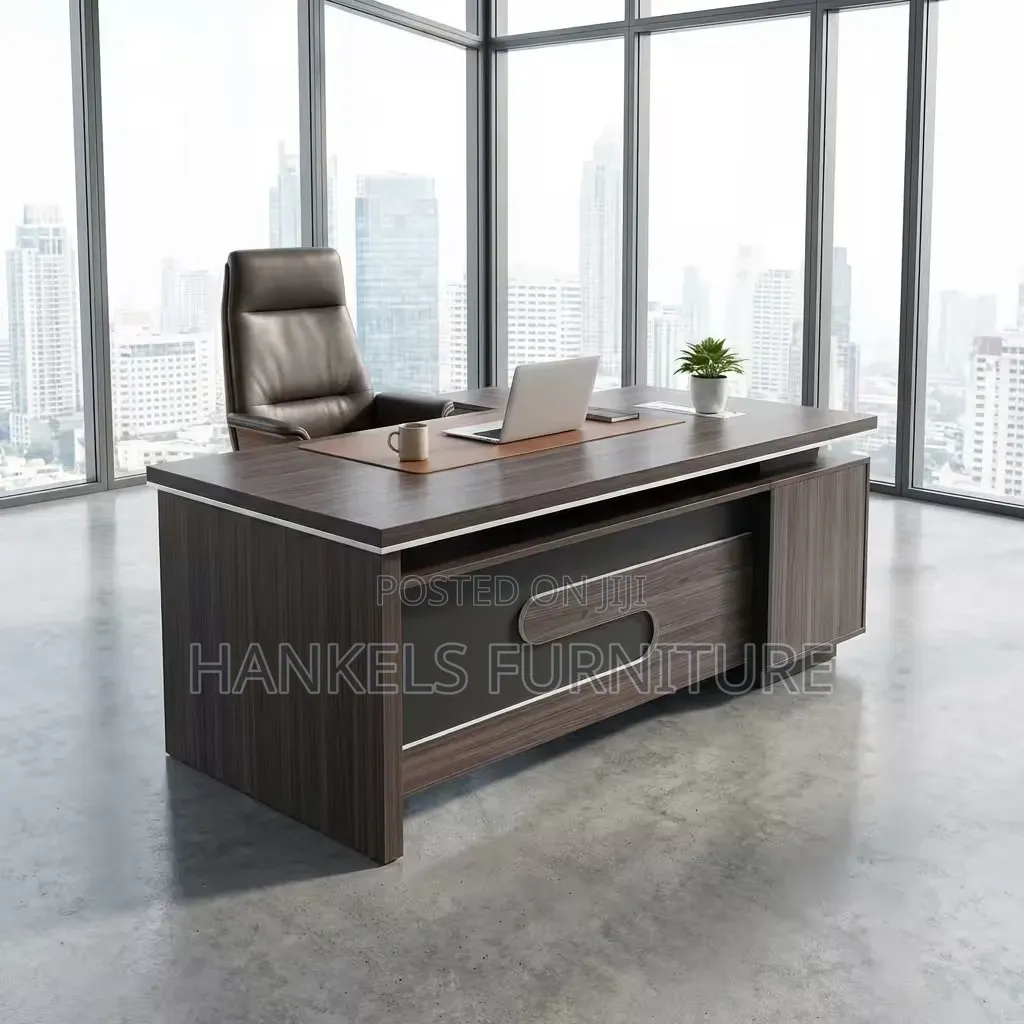 Executive Office Desk for Corporate Offices