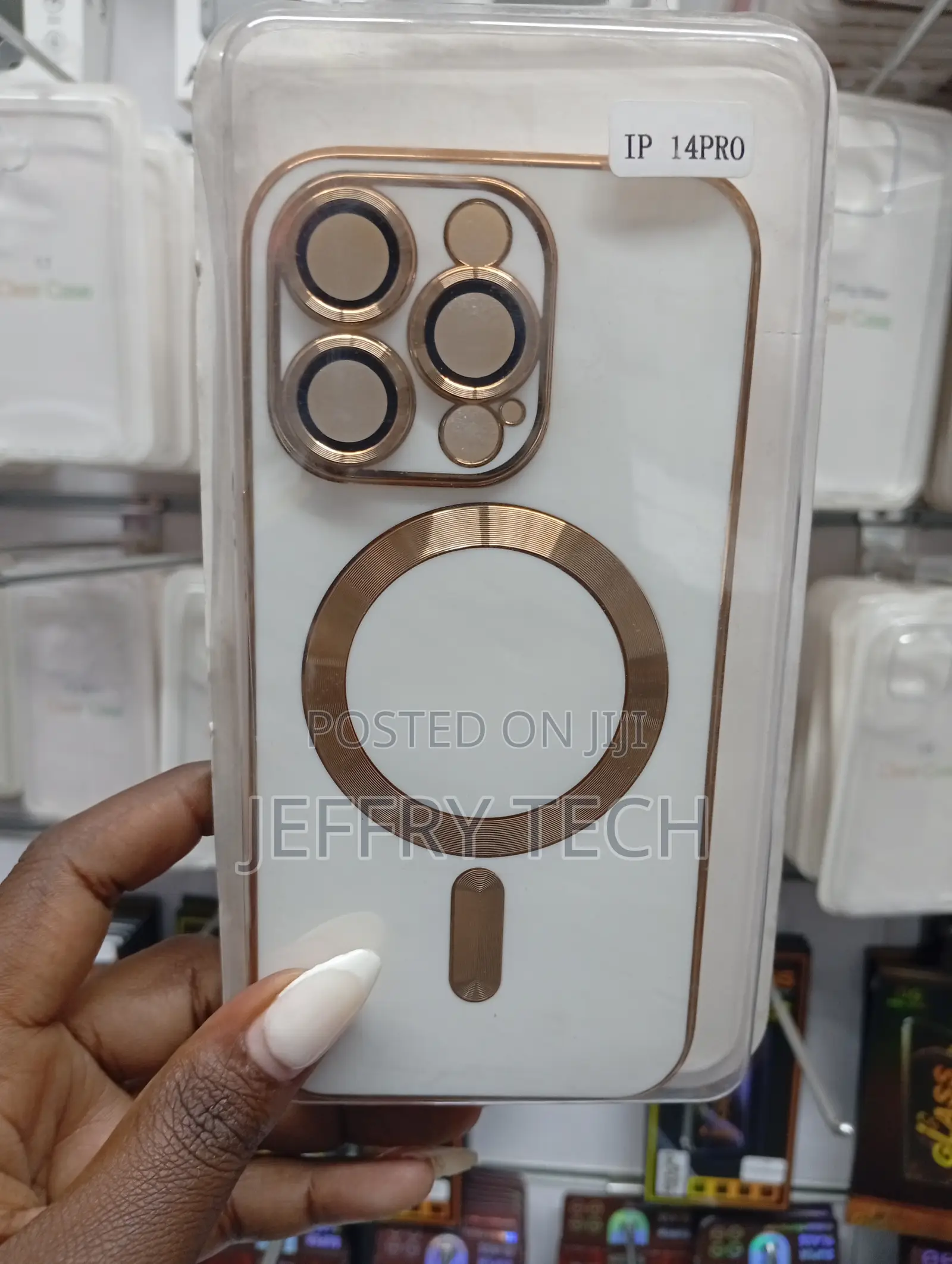 iPhone 14 Pro White and Gold Electroplated Magnetic Case
