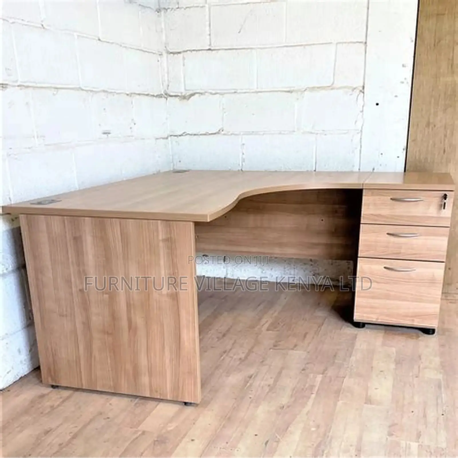 1.4m Customized Office Generic Desk With Drawers