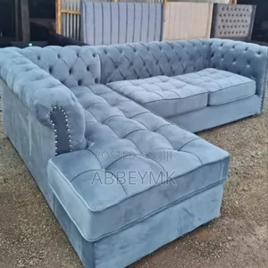 Chesterfield 6 Seater Couch