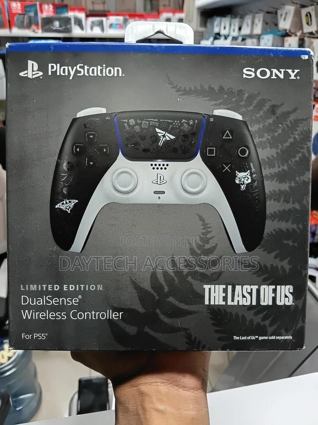 Sony Ps5 Dualsense Wireless Controller the Last of Us Limited Edition.