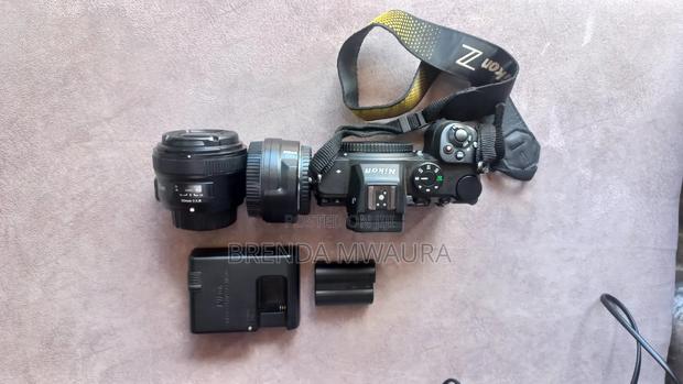 Mirrorless Nikon Z5