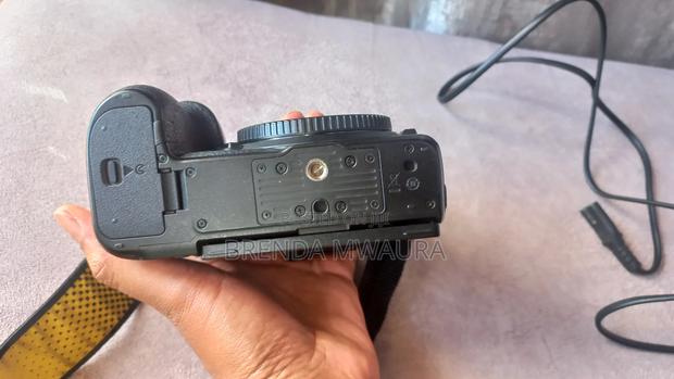 Mirrorless Nikon Z5 - thumbnail 3
