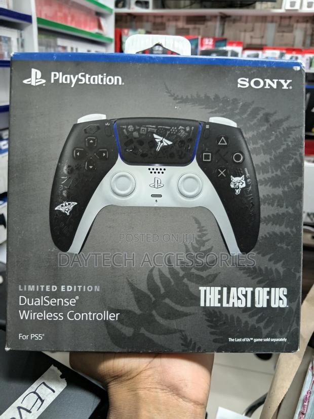 Ps5 the Last of Us Limited Edition Dualsense Controller - main view