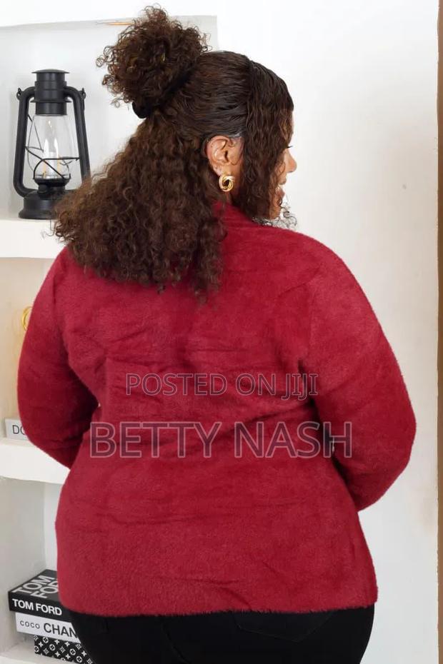 New Arrivals Classy Free Size Warm Sweater.Quality Assured