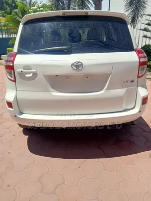 Toyota RAV4 2015 White