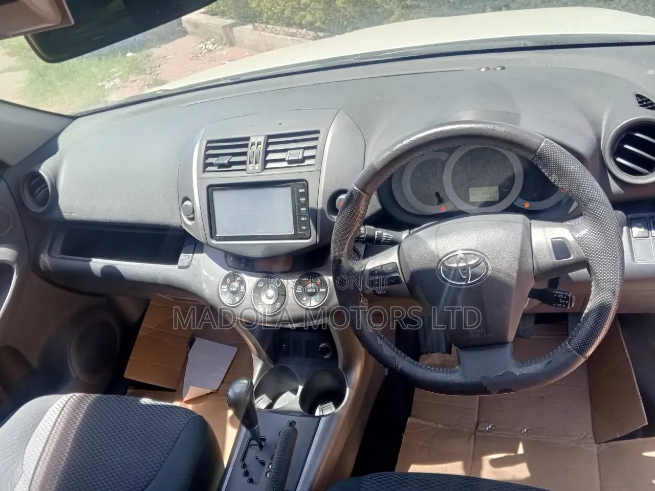 Toyota RAV4 2015 White