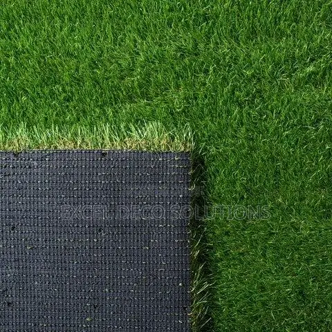 Artificial Grass Carpet for Balcony, Garden and Outdoor Use