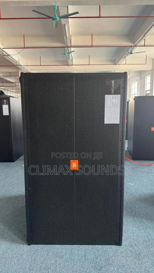 Double Bass Speaker JBL Srx718