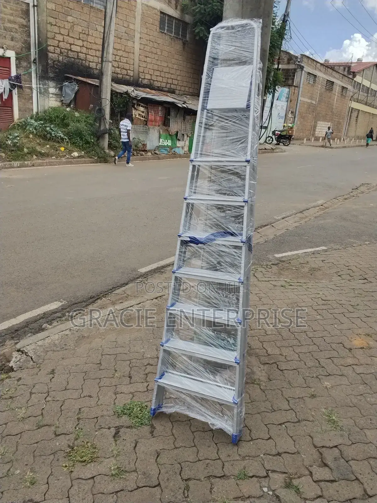 Aluminum Step Ladder