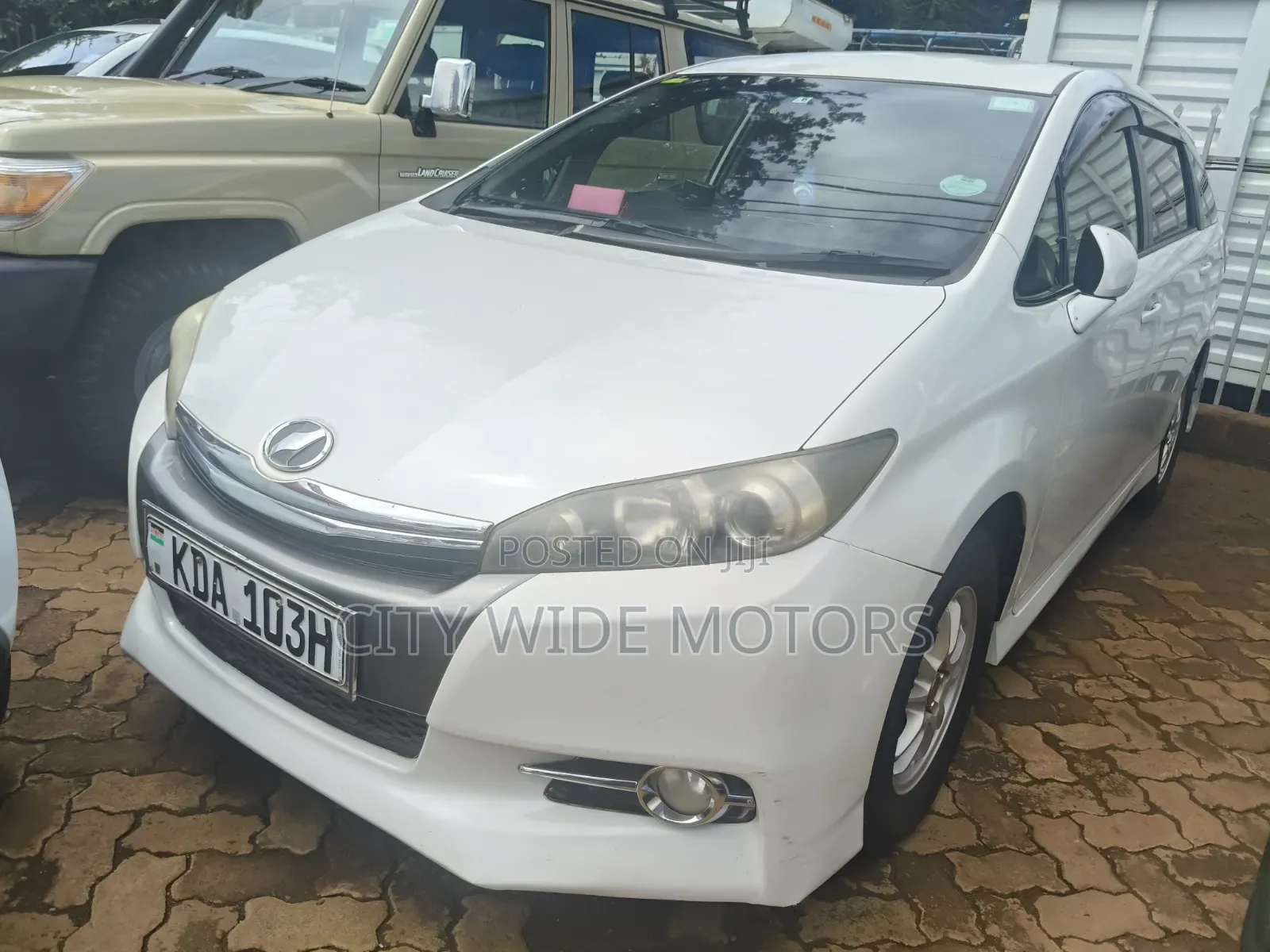 Toyota Wish 2014 White