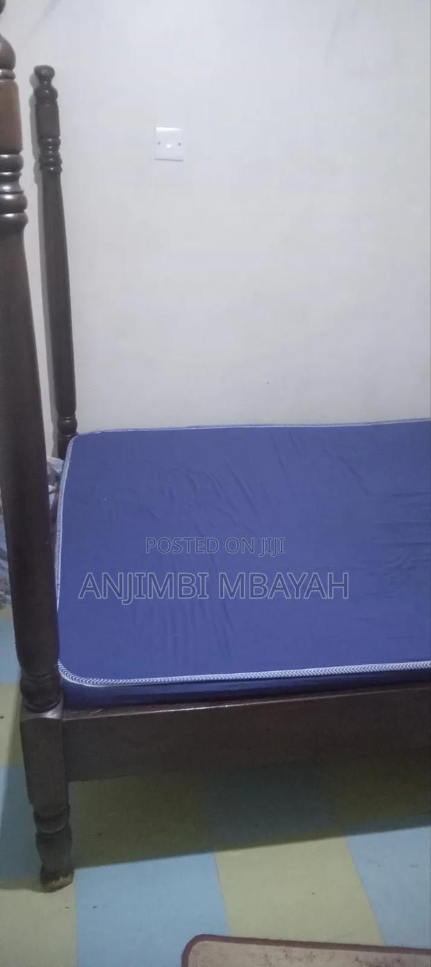 Iam Selling a Bed With Its Mattress - thumbnail 3