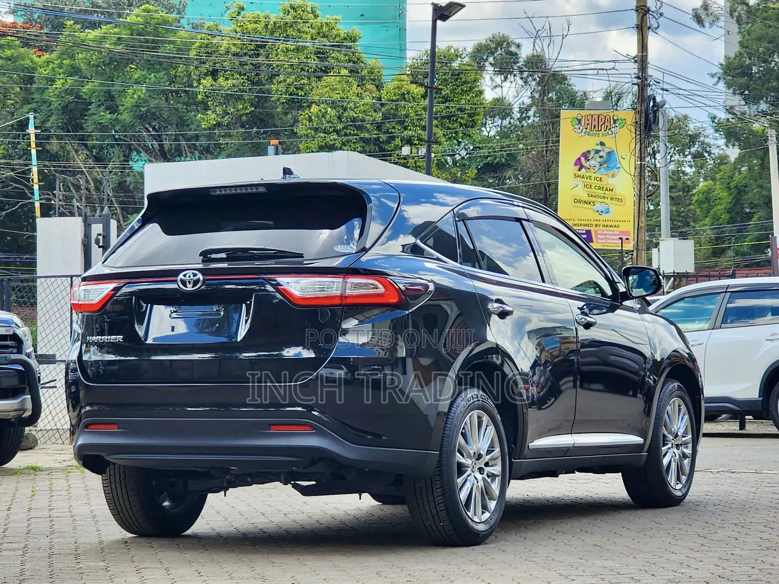 Toyota Harrier 2.0 2019