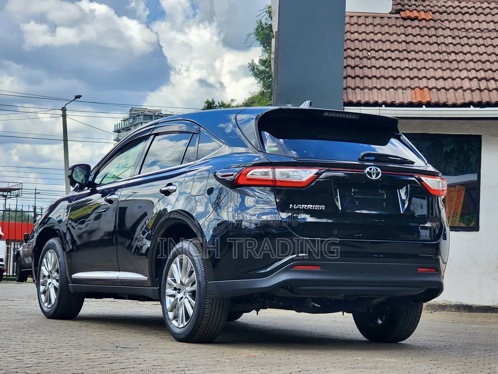 Toyota Harrier 2.0 2019