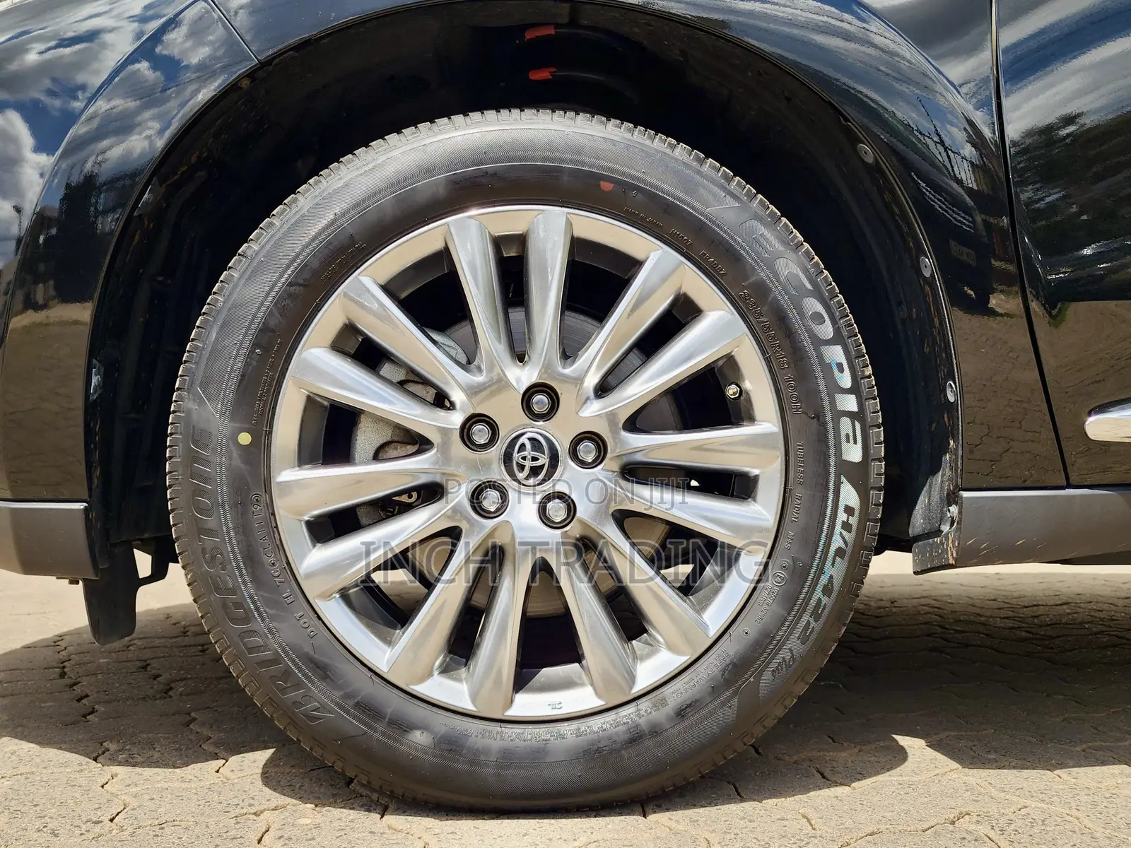 Toyota Harrier 2.0 2019