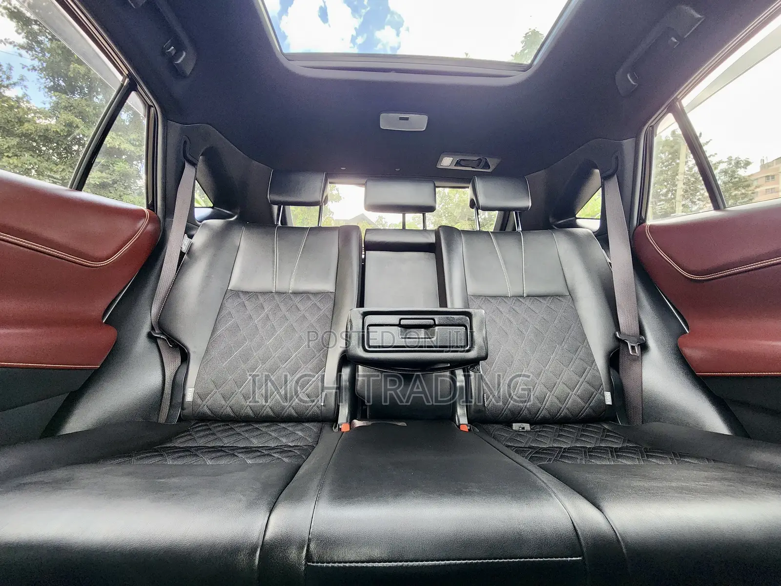 Toyota Harrier 2.0 2019