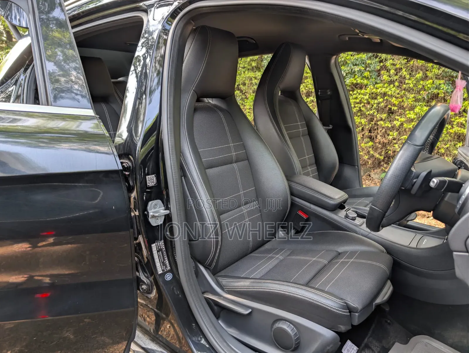 Mercedes-Benz GLA-Class 2017 Black