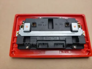 13 Twin Ups Red Sockets