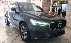 Volvo XC60 2019 Blue