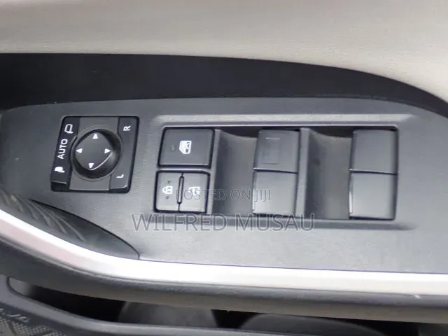 Toyota RAV4 Adventure AWD 2020 Green