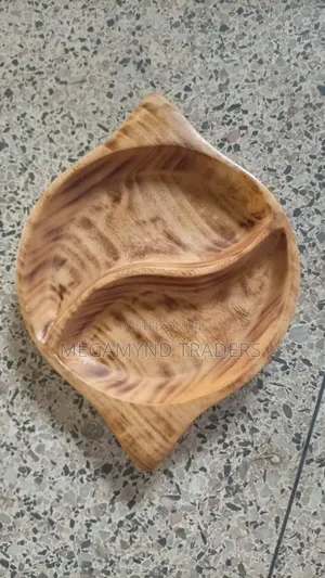 Wooden Partition Platter / Hand Crafted Partition Wood Plate