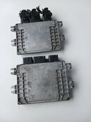 Engine Computer Nissan Note E11