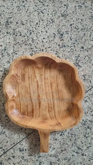 Wooden Partition Platter / Hand Crafted Partition Wood Plate