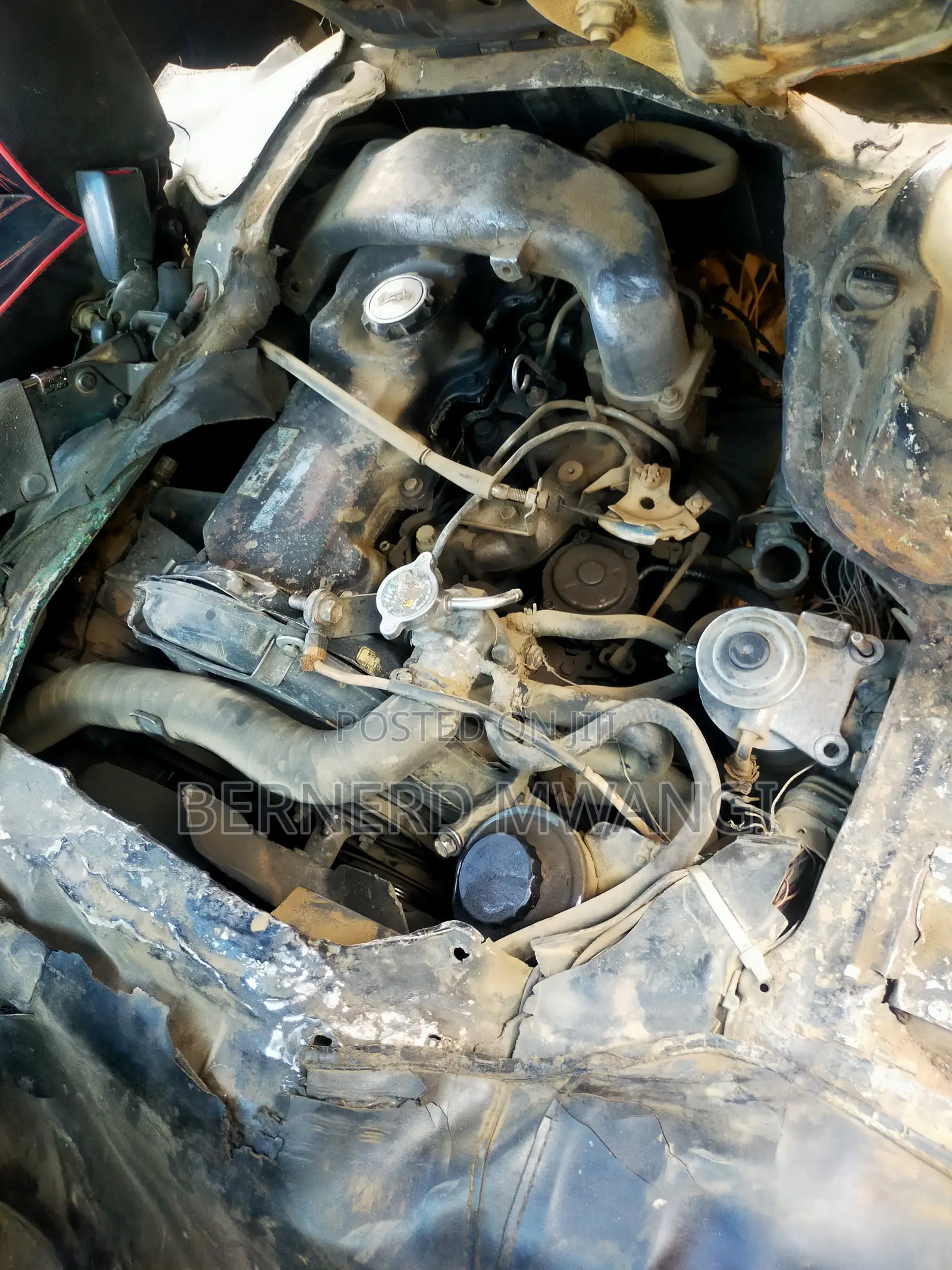 Toyota HiAce 1998 Silver