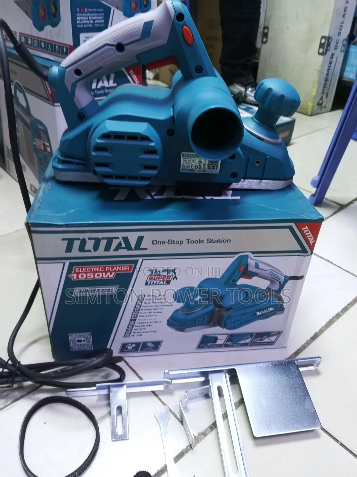 Industrial Total Electric 1050w Planer