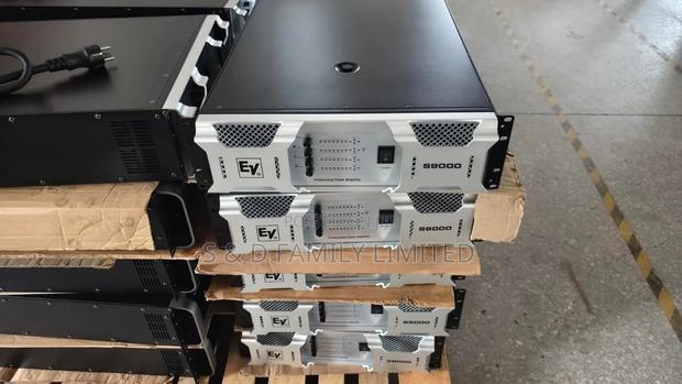 Ev S9000 Four Channels Power Amplifier - thumbnail 3