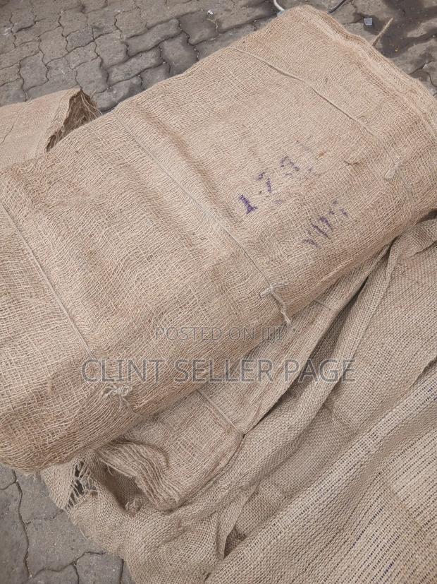 Gunny Bag Material for Construction (Hessian) - thumbnail 2