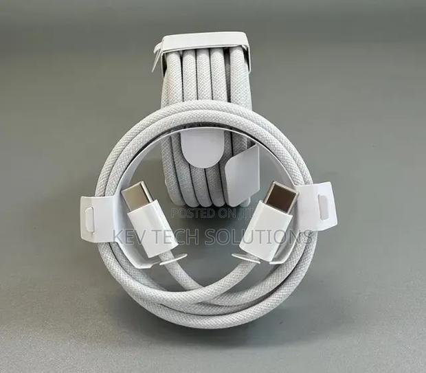 Samsung C to C Cable (Charging/Data) - thumbnail 2