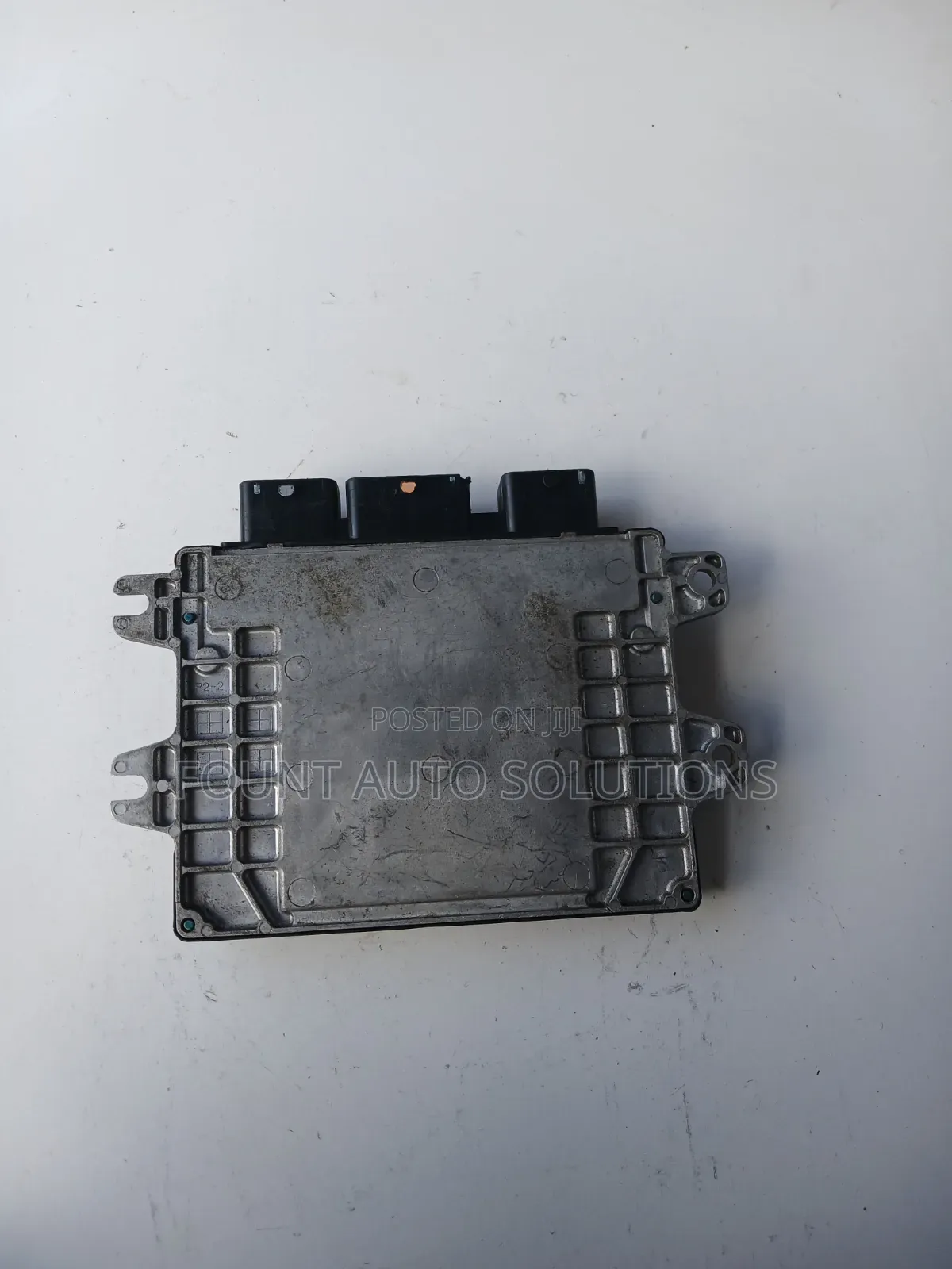 Engine Computer Nissan Serena