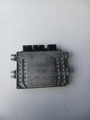 Engine Computer Nissan Serena