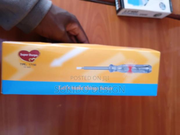 Screwdriver