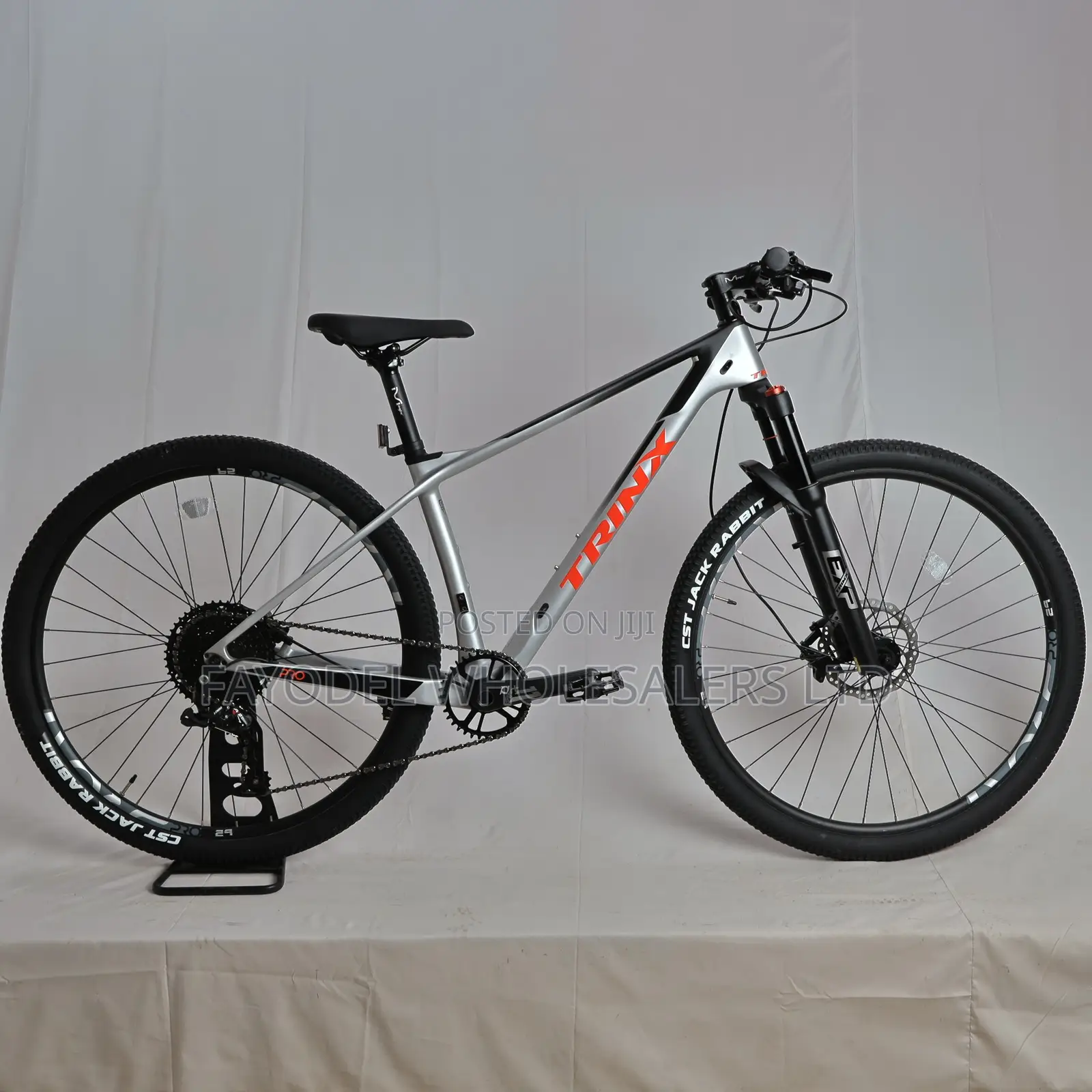 Ride Faster, Climb Stronger – Trinx V1200 Carbon 29er MTB