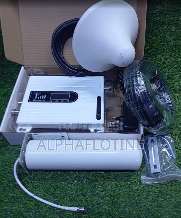 2g,3g,4g,5g GSM -Quadband Mobile Network Coverage Amplifier