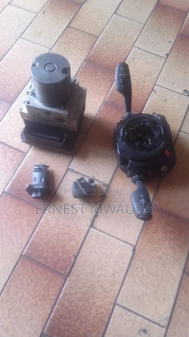 BMW F10/F30 Abs/ DSC Pump and Module - thumbnail 2