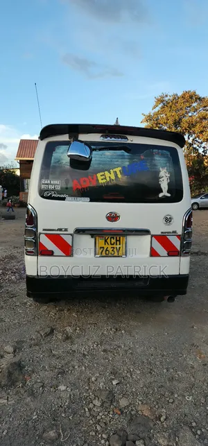 Toyota HiAce 2008 White