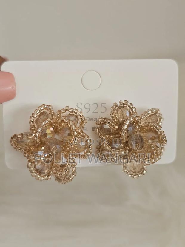Dainty Earrings - thumbnail 9