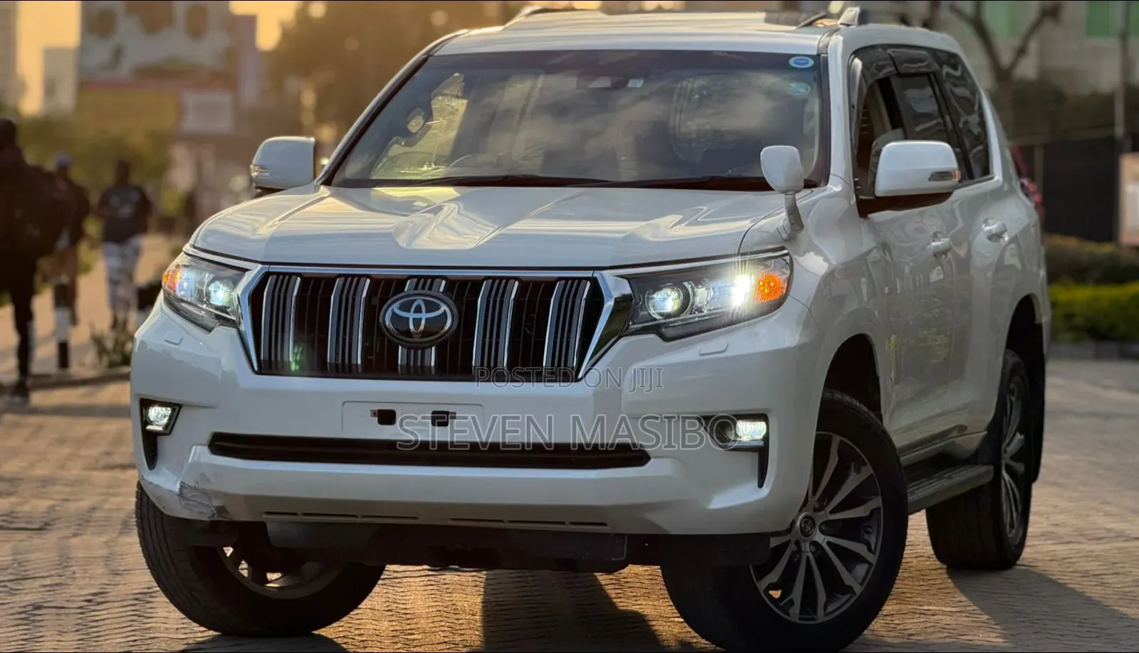 Toyota Land Cruiser Prado 2.8 2019 White