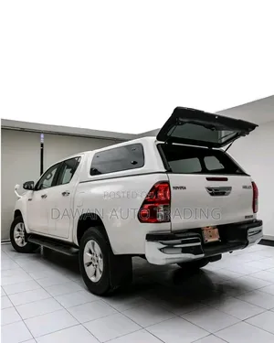 Toyota Hilux 2019 White