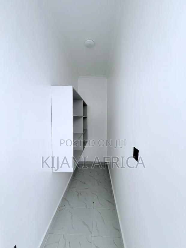 3bdrm Maisonette in Kimbo for sale - thumbnail 17
