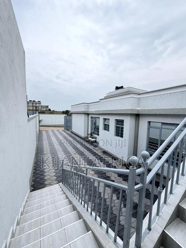 3bdrm Maisonette in Kimbo for sale - thumbnail 18