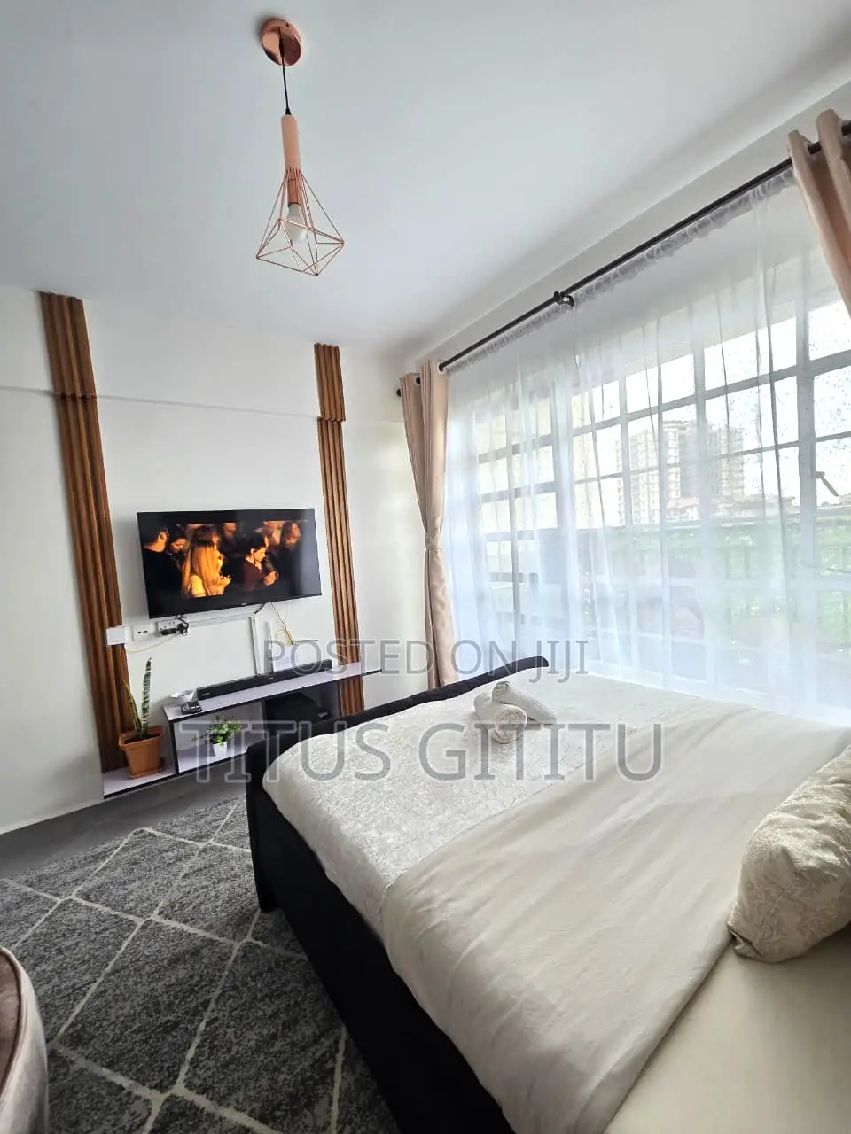 Luxury Studio Ngara | Balcony View | 5 Mins To Cbd | Parking |
