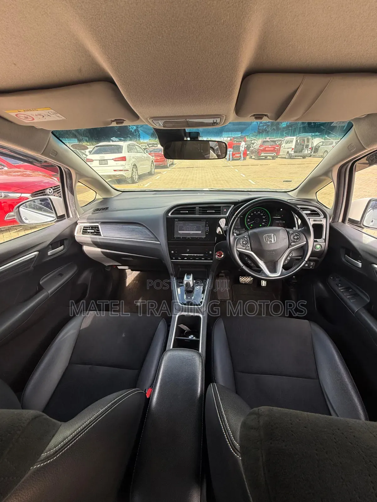 Honda Shuttle 1.5 Hybrid 2WD 2019 White