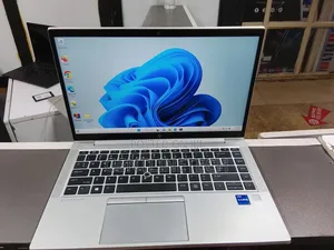 Laptop HP EliteBook 840 G8 16GB Intel Core i7 SSD 256GB
