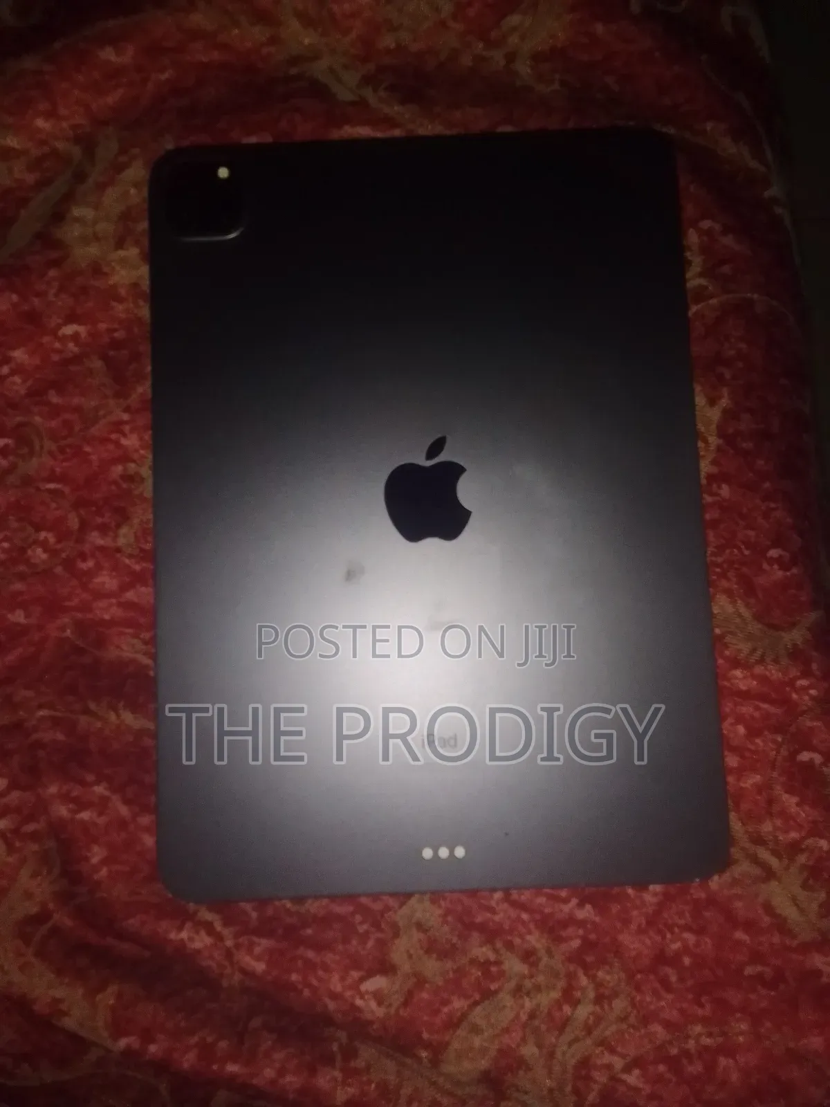 Apple iPad Pro 11 (2020) 128 GB Gray