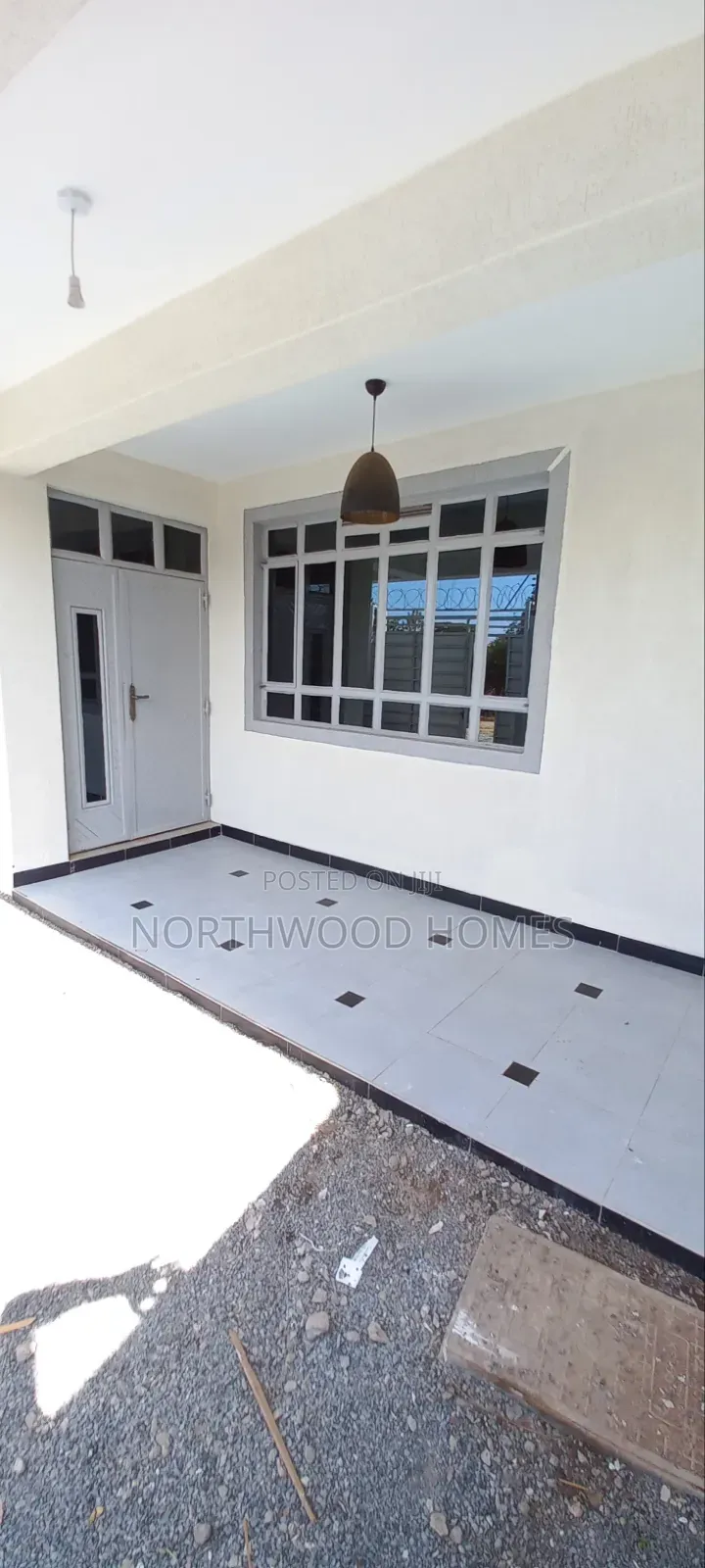 4bdrm Mansion in Kamakis for sale