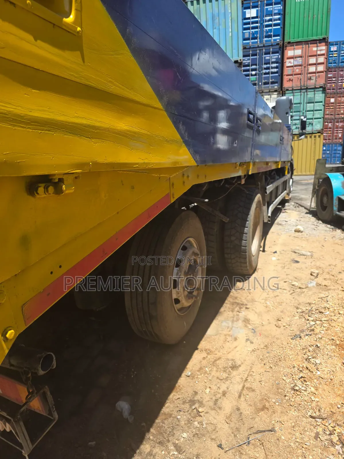 Clean Axor Mp3 8wheeler With 7 Ton Crane